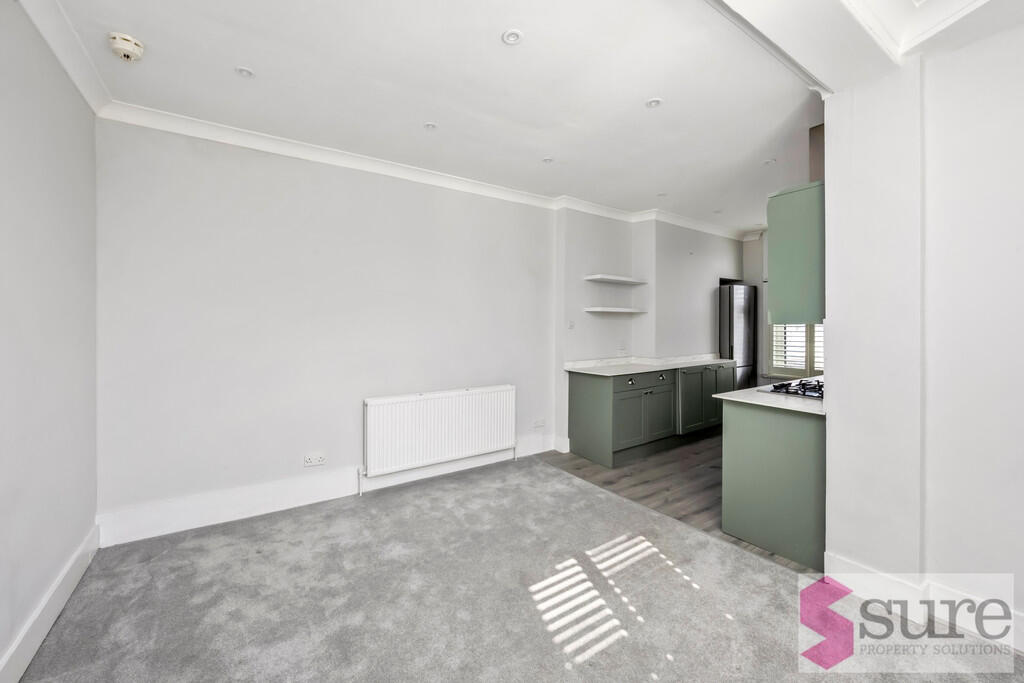 Apartment in Brighton - More
