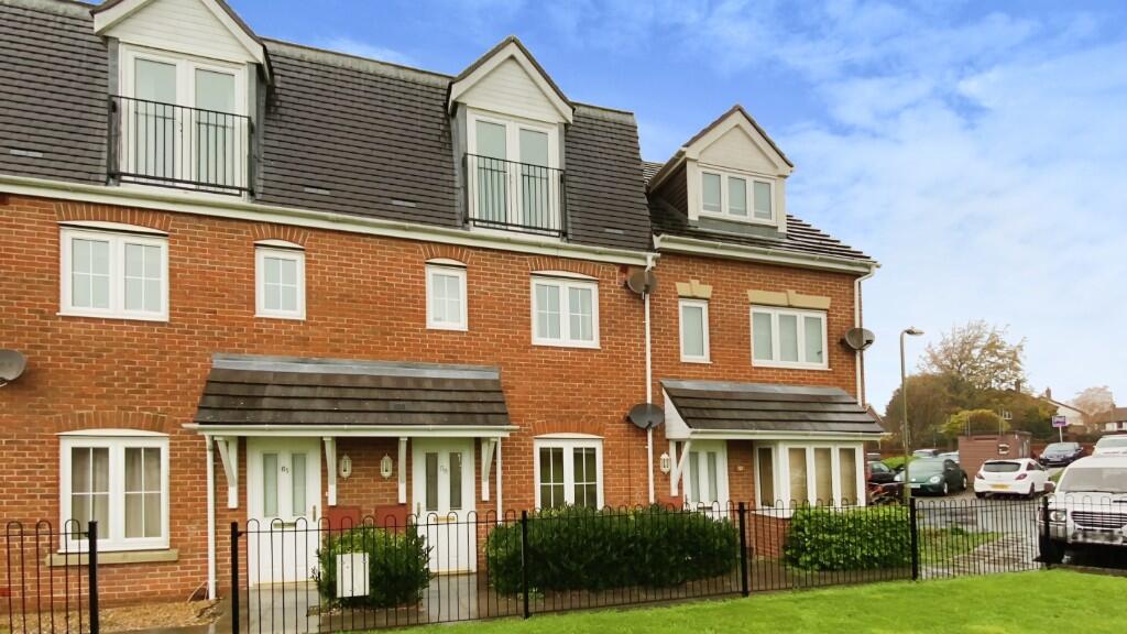 Main image of property: Chadwick Way, SO31