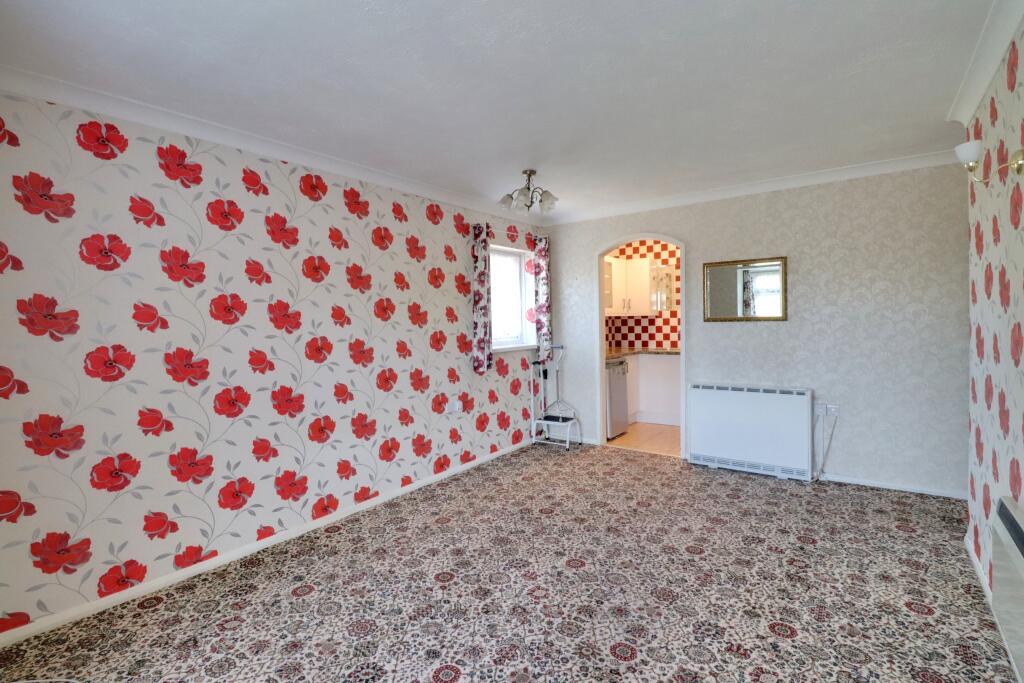 Holly Drive, Waterlooville photo 3