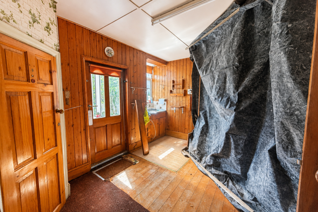 House in Nelson, Bradley - View 4