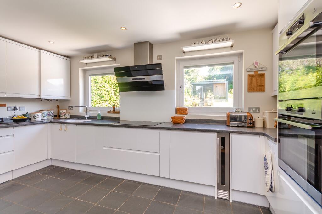 House in Hemel Hempstead, Amersham - View 5