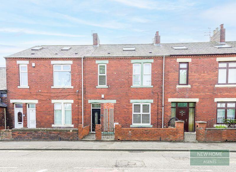 4-bed terraced on Victoria Road West, Hebburn, NE31 1UZ, £180,000