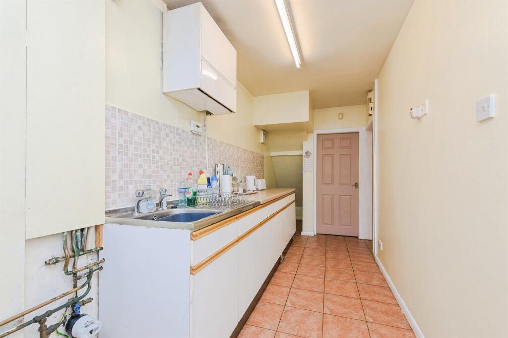 Kings Road, SUTTON COLDFIELD - More