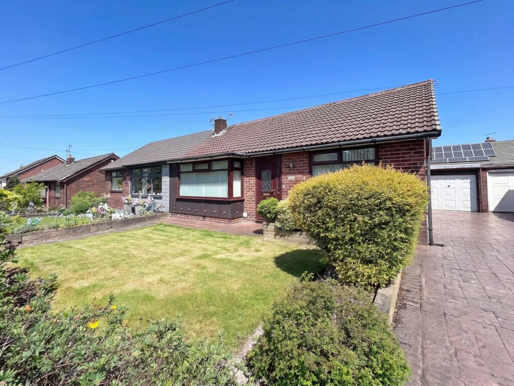 Main image of property: Broadway, Royton