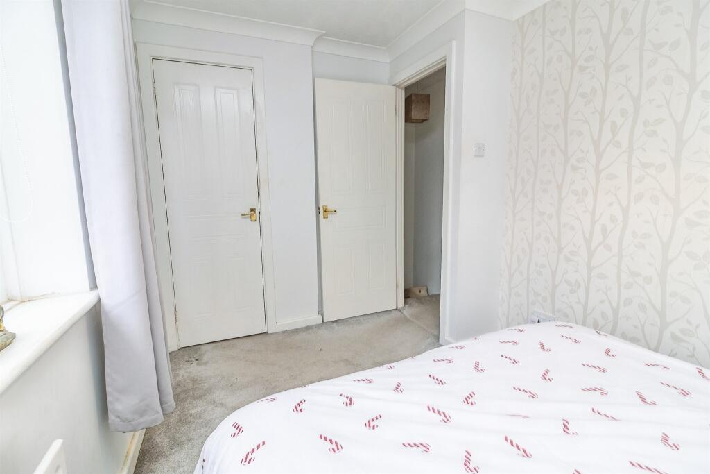 House in Milton Keynes, Browns Wood, Walton - View 5