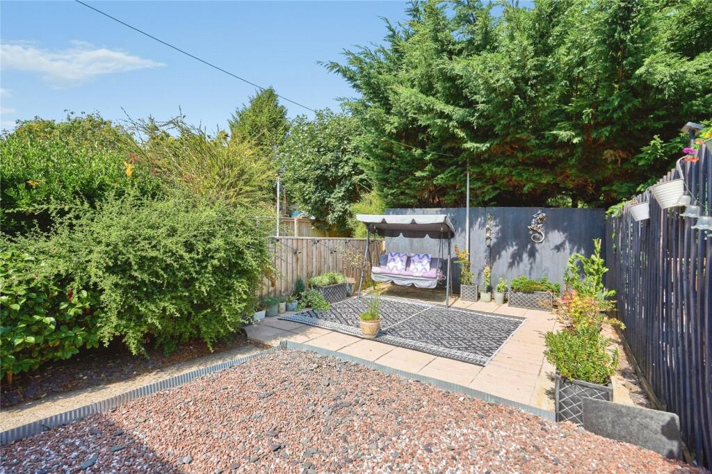 House in Portsmouth - View 3