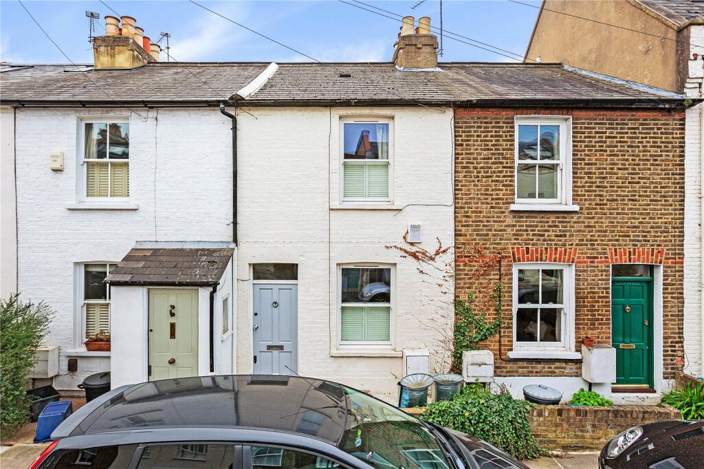 House in London - View 2