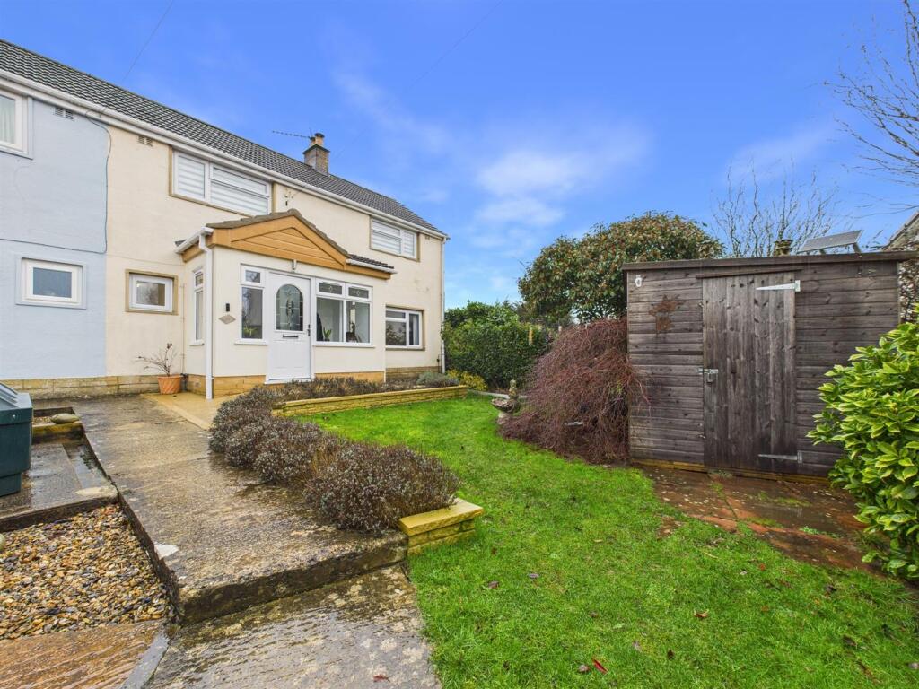 Main image of property: Avon Rise, Luckington