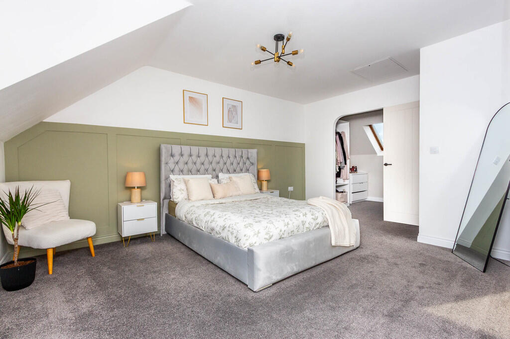 House in Rushden, North Northamptonshire - View 4