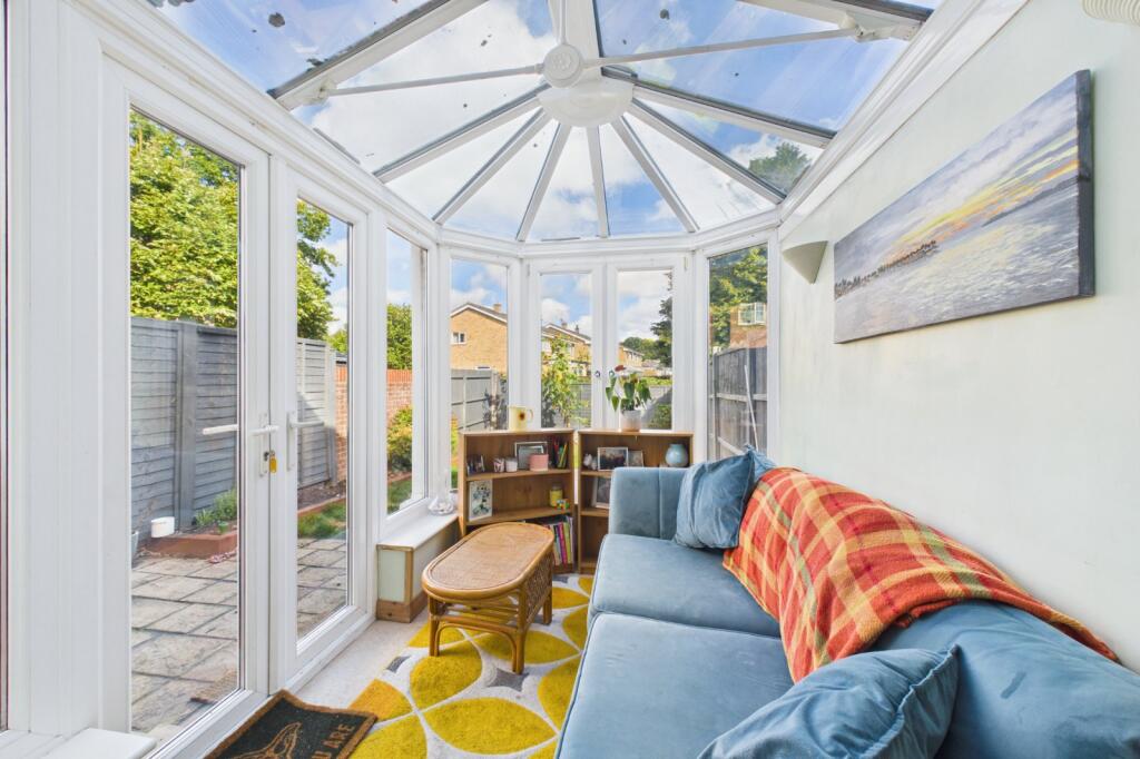 House in Rushmoor, Sandy Lane, Farnborough - View 5