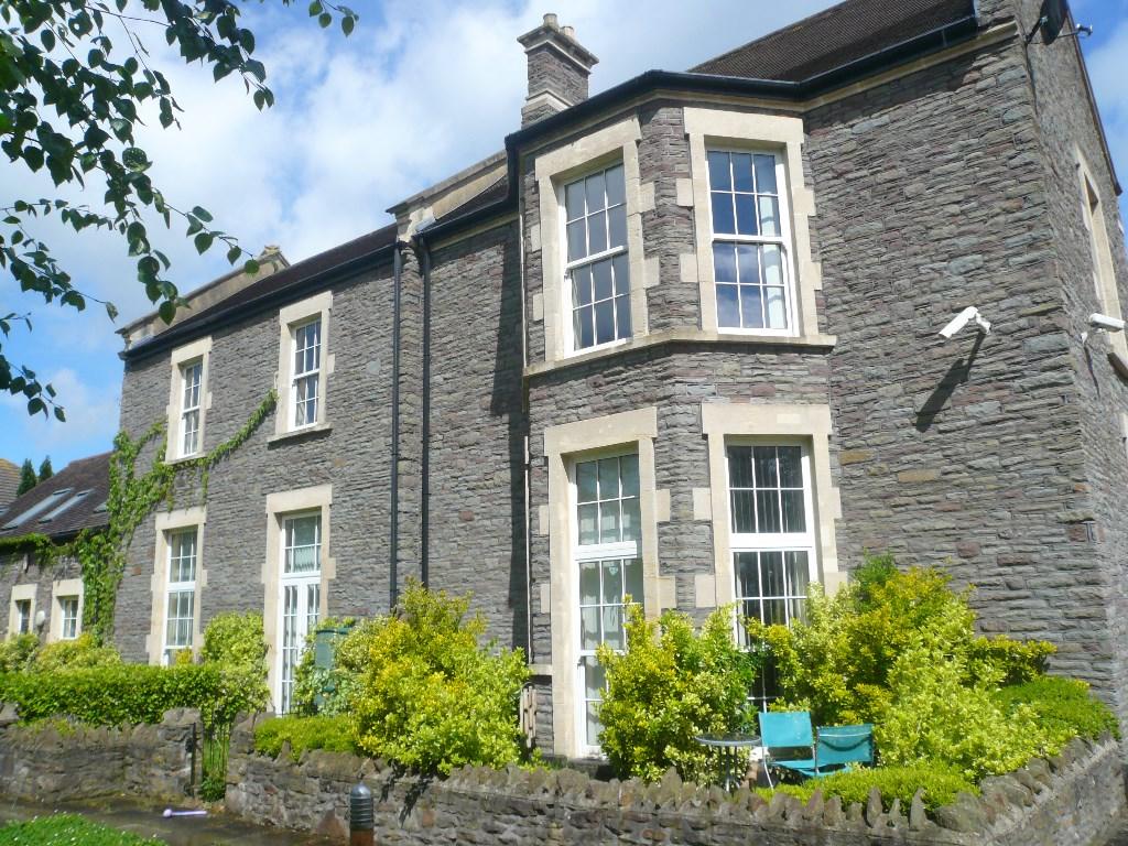 Main image of property: Whiteshill, Bristol, BS16