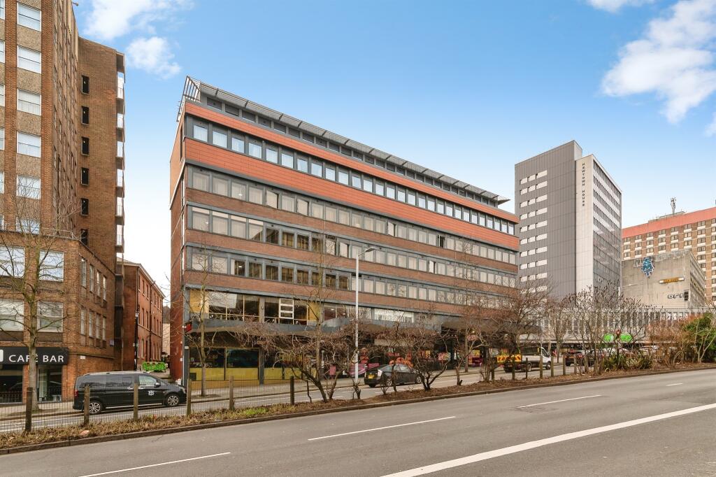 Studio studio on Hounds Gate, Nottingham, £40,000
