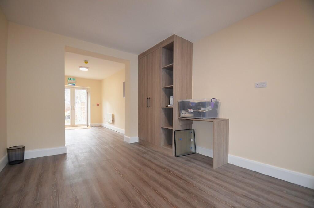 Main image of property: Worple Avenue, Staines-upon-Thames