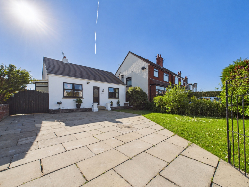 Main image of property: Town Lane, Southport, Merseyside, PR8 6NJ