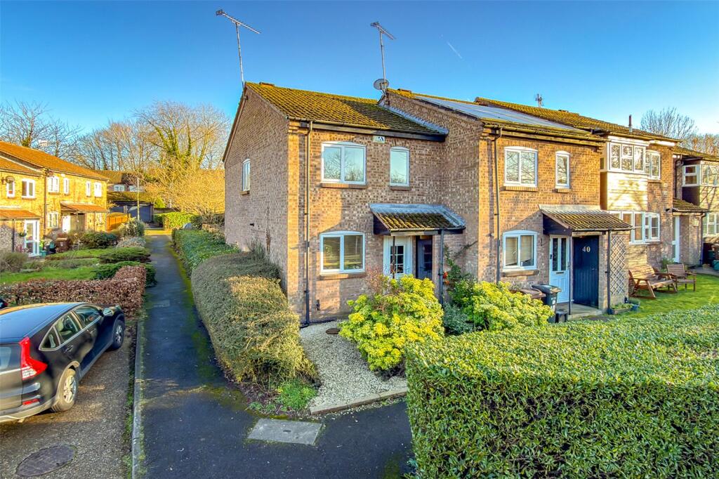 Main image of property: Taylor Close, St. Albans, Hertfordshire, AL4