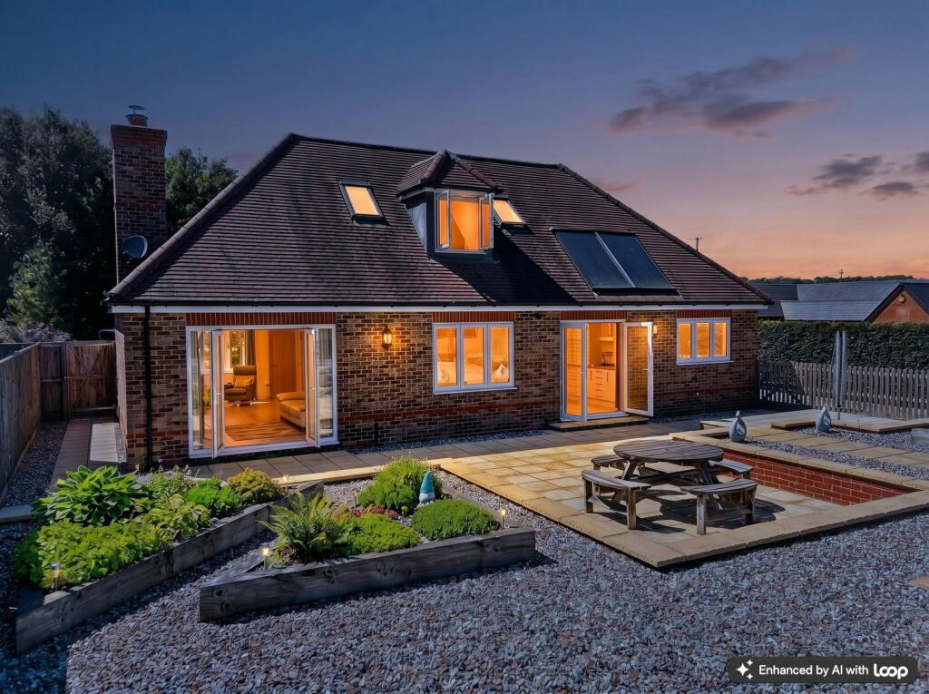Arlington Grange, Curridge, Thatcham, RG18 photo 4