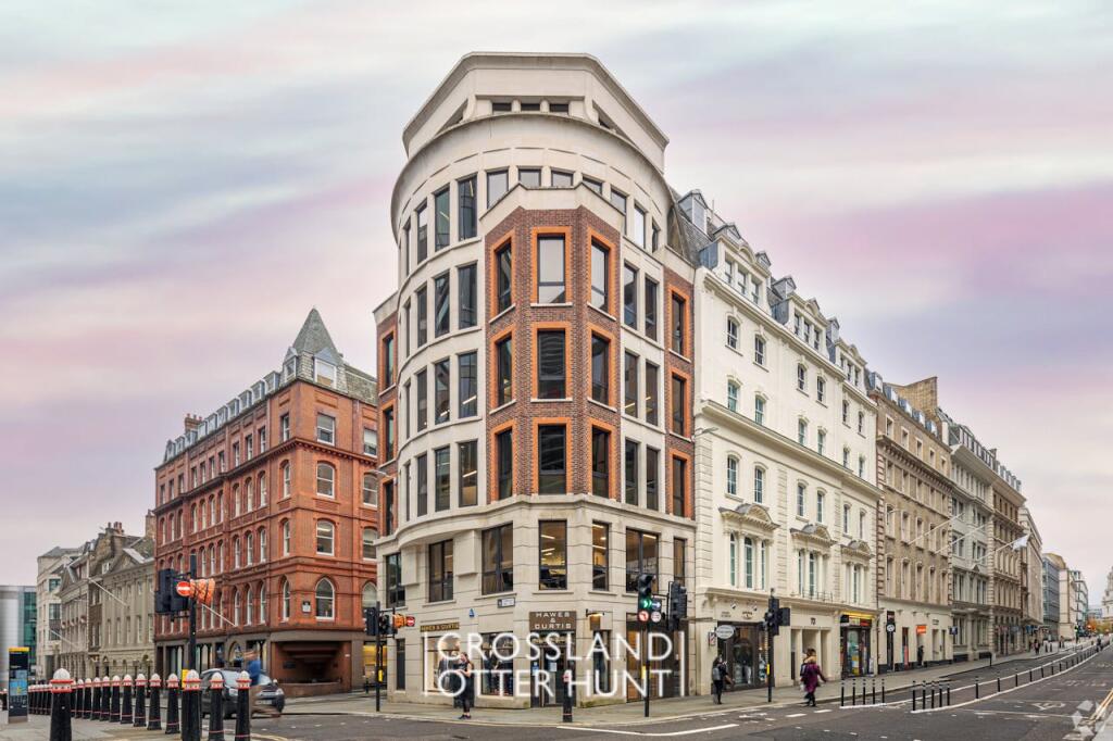 Main image of property: 76 Cannon Street, London, EC4N 6AE