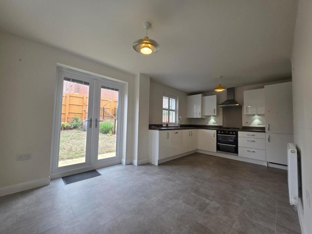 House in Northampton, Moulton - View 3