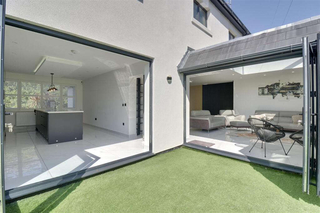 House in Portsmouth, Cosham - View 5