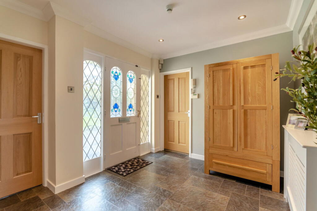 House in Huddersfield, Emley - More