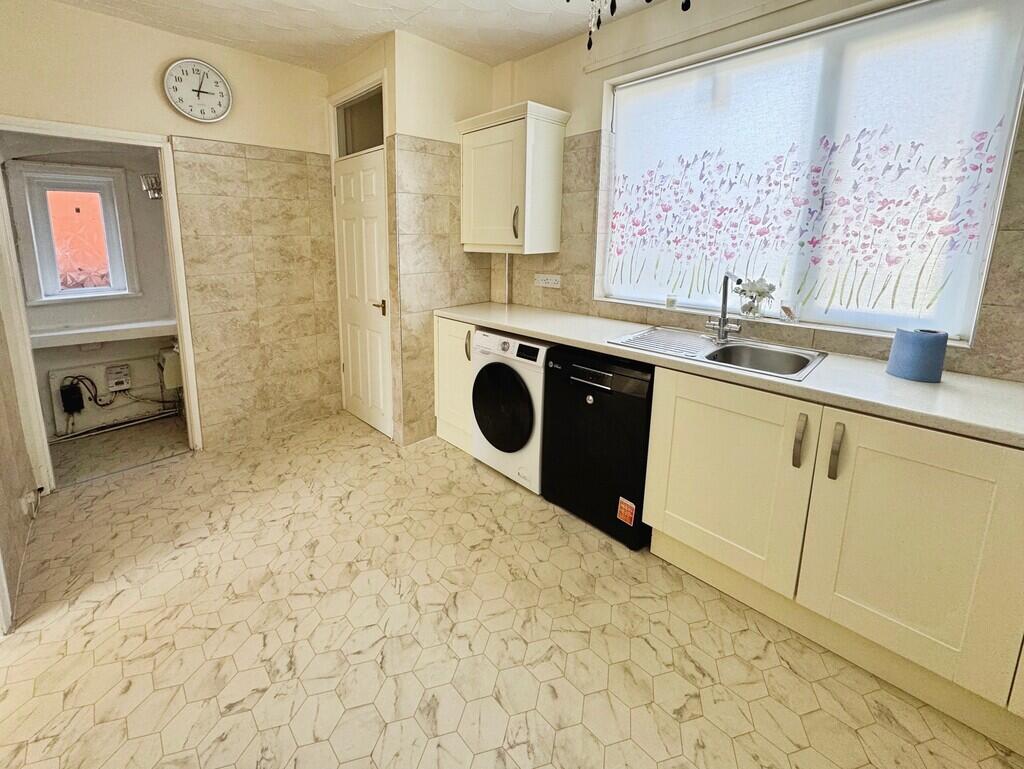 House in Rochdale, Belfield - View 4