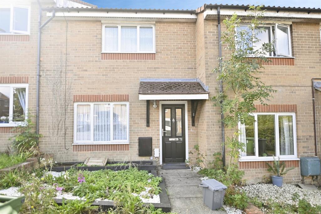 Main image of property: Walburton Way, Clanfield, Waterlooville