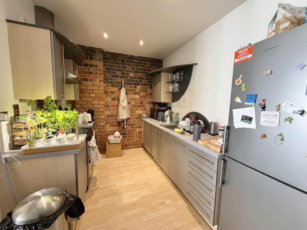 Apartment in Birmingham, Jewellery Quarter - View 2