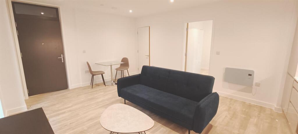 Main image of property: Apartment 606, 55 Queen Street, Salford, M3 7GW