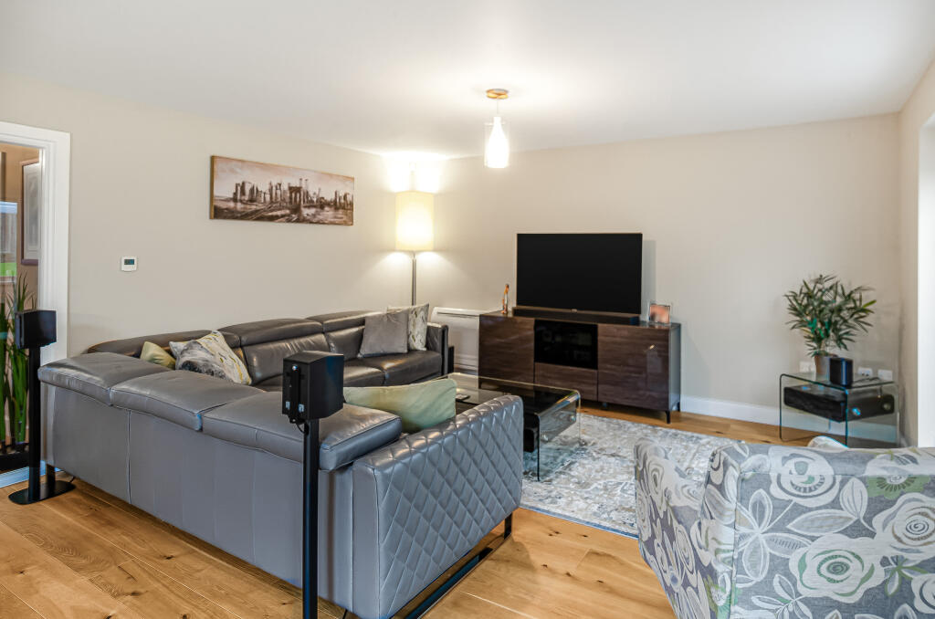 Dunston Road, Whittington Moor, Chesterfield, S41 photo 4