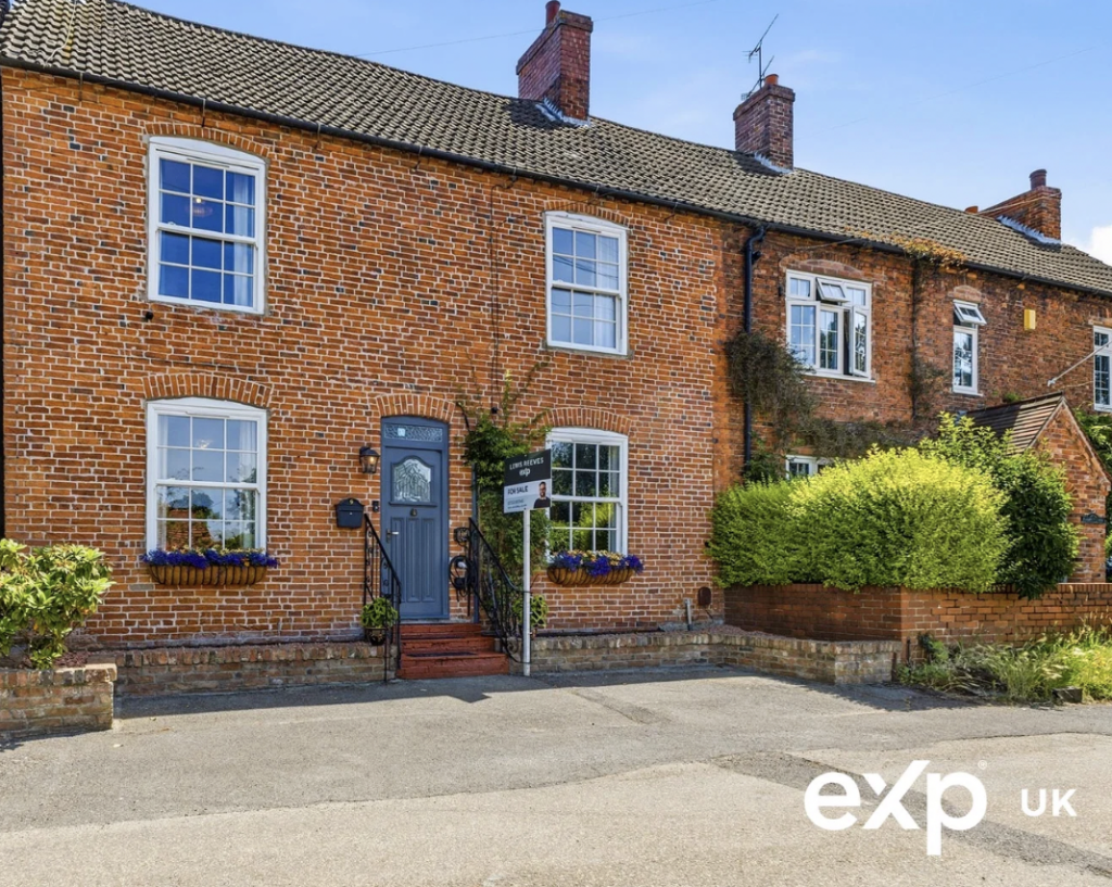 Main image of property: View House, Bescar Lane, Ollerton, NG22 9BS