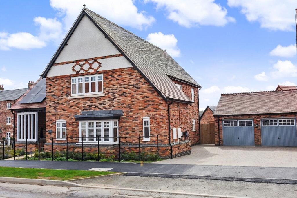 Main image of property: Field Farm Way, Stapleford, NG9