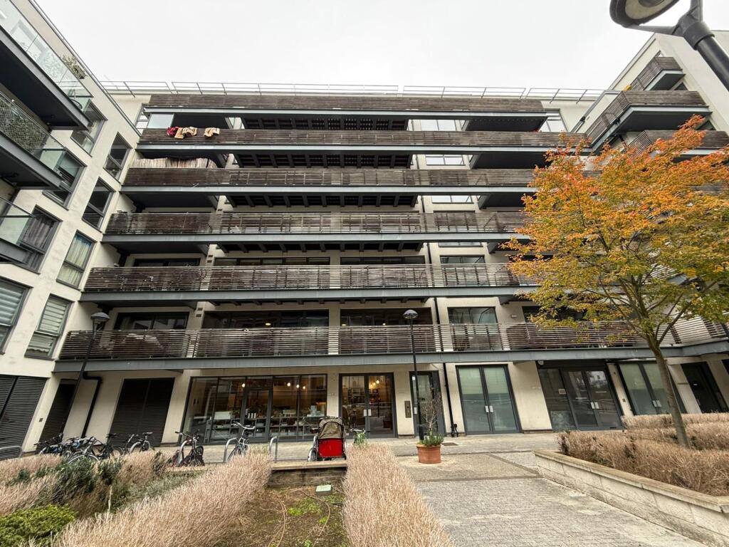 Main image of property: Hertford Road, Unit M, N1