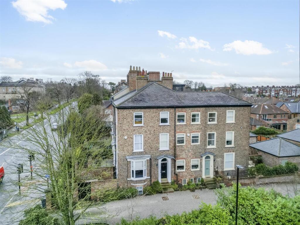 Main image of property: Mount Vale, York, YO24 1DJ