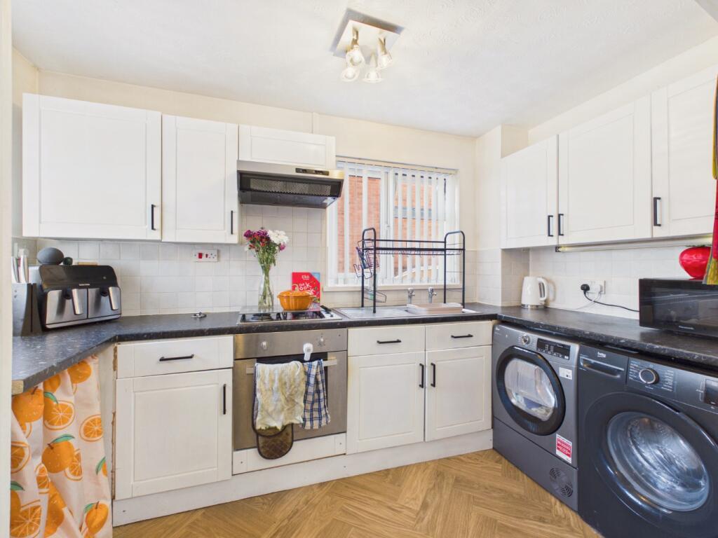 House in Sutton, Kingston upon Hull - View 5