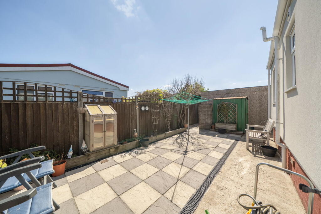 House in Ipswich - View 5