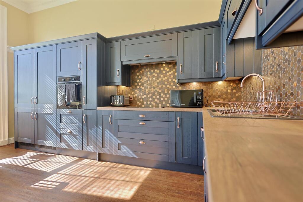 Apartment in North Tyneside, Benton - More