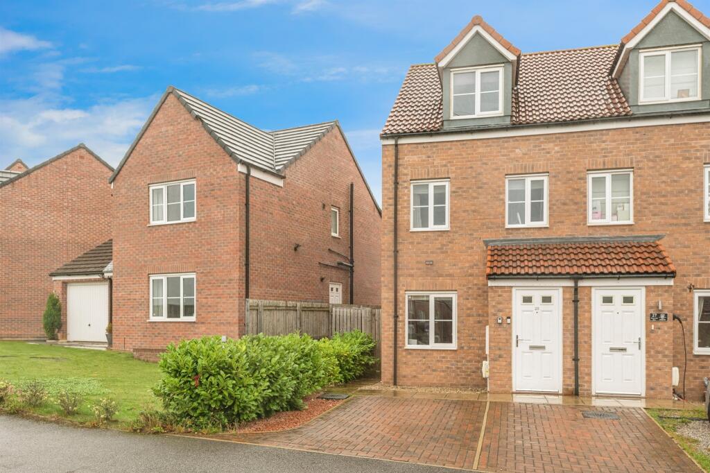 Main image of property: Rhubarb Hill, Wakefield