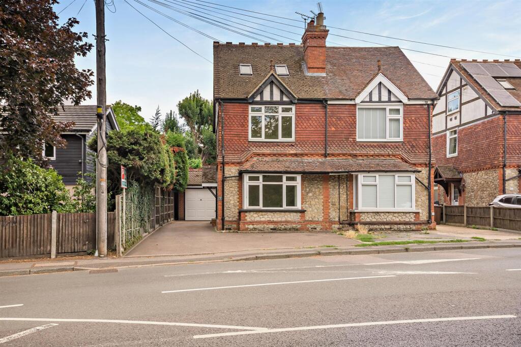 Main image of property: Willington Street, Maidstone