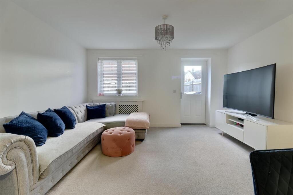 Enderlie Close, Emsworth photo 2