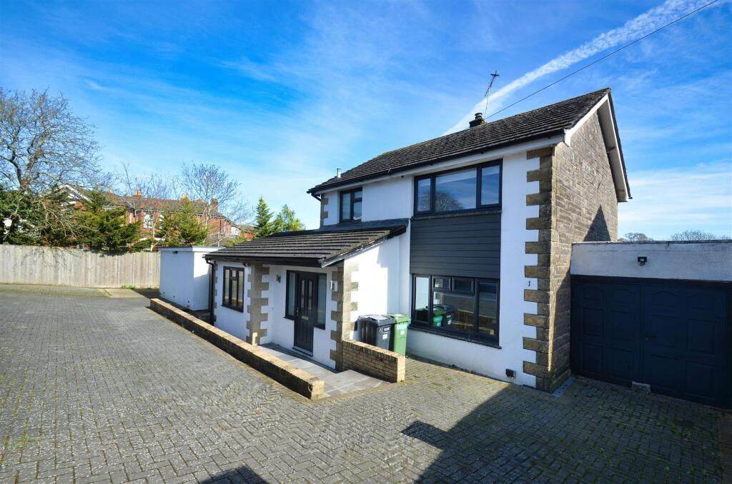 Main image of property: ASHEY, RYDE