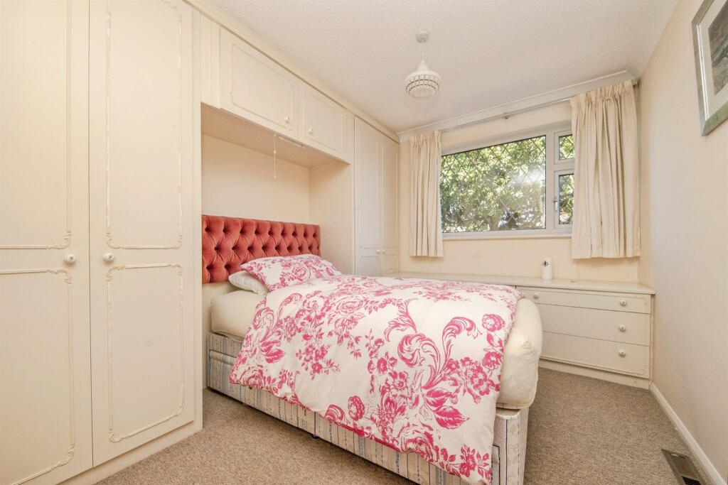 House in East Suffolk, Bixley, Rushmere St Andrew - View 5