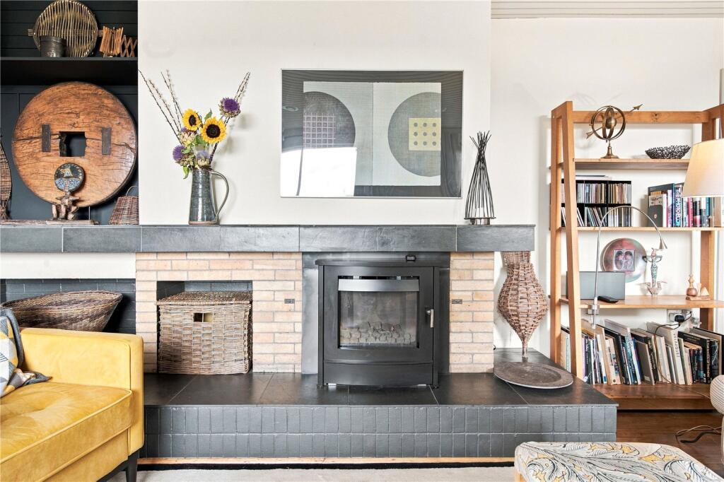 House in Edinburgh, East Lothian - More