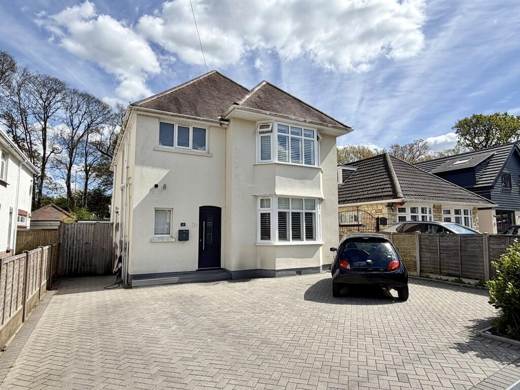 Main image of property: Clarendon Close, Broadstone
