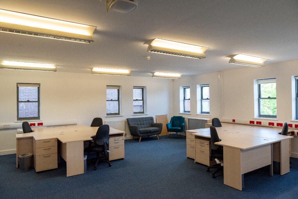 Large office II