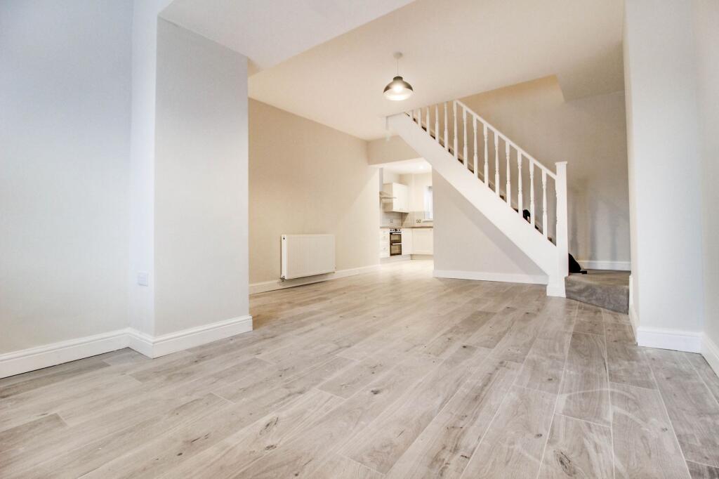House in Swindon - View 5