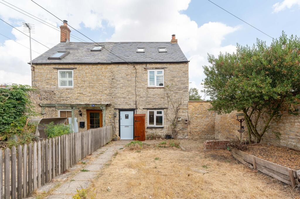 Main image of property: Crumps Butts, Bicester, OX26