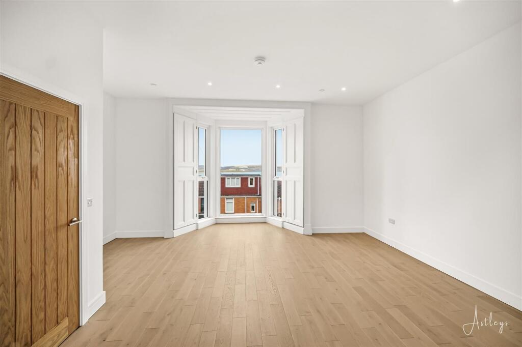 Apartment in Mumbles, Oystermouth - View 5