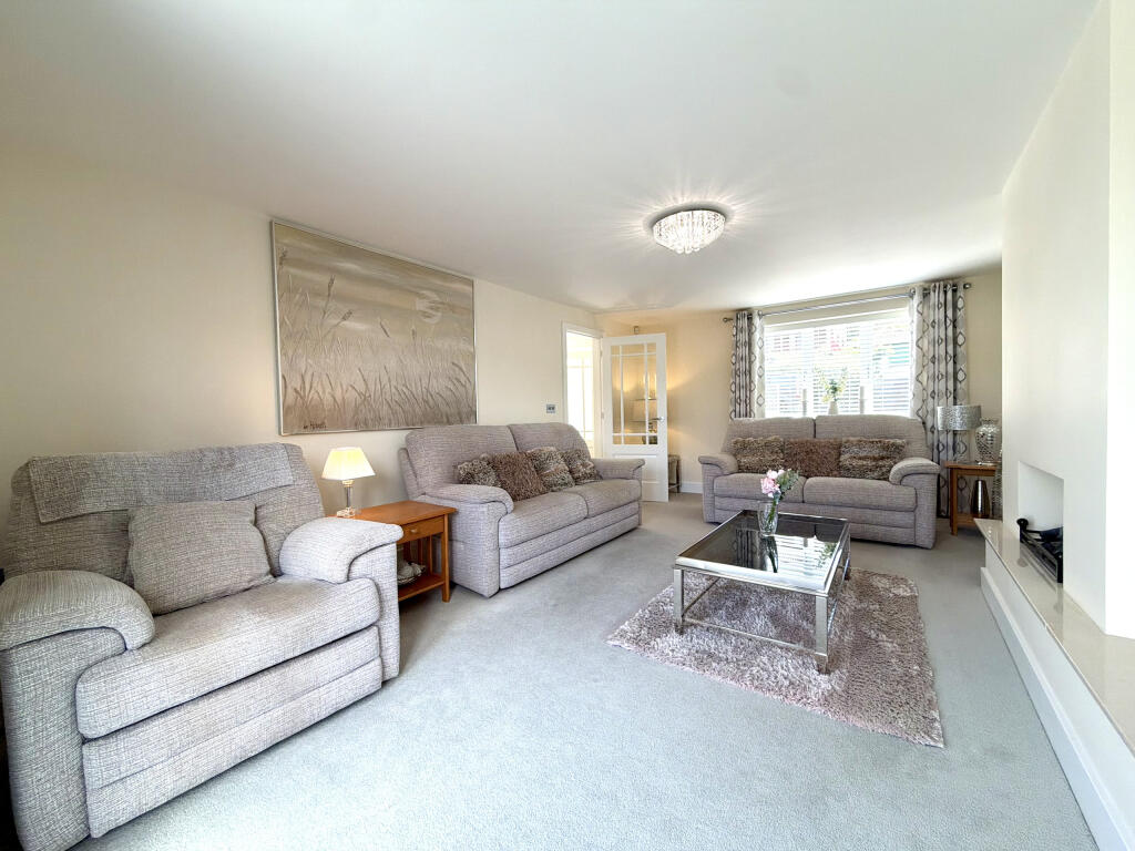 House in Merthyr Tydfil, Gerddi Glan Y Llyn, Gurnos - View 5