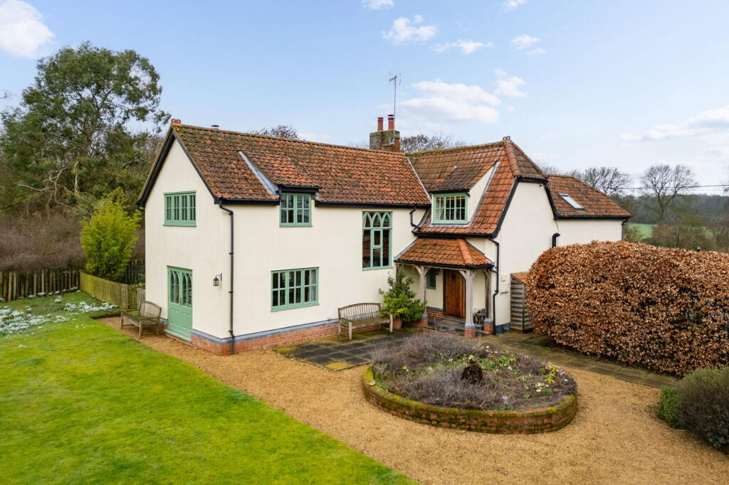 Main image of property: Pipers Lane, Strethall