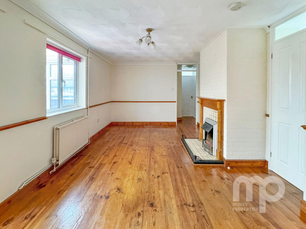 High House Avenue, Wymondham, NR18 photo 4
